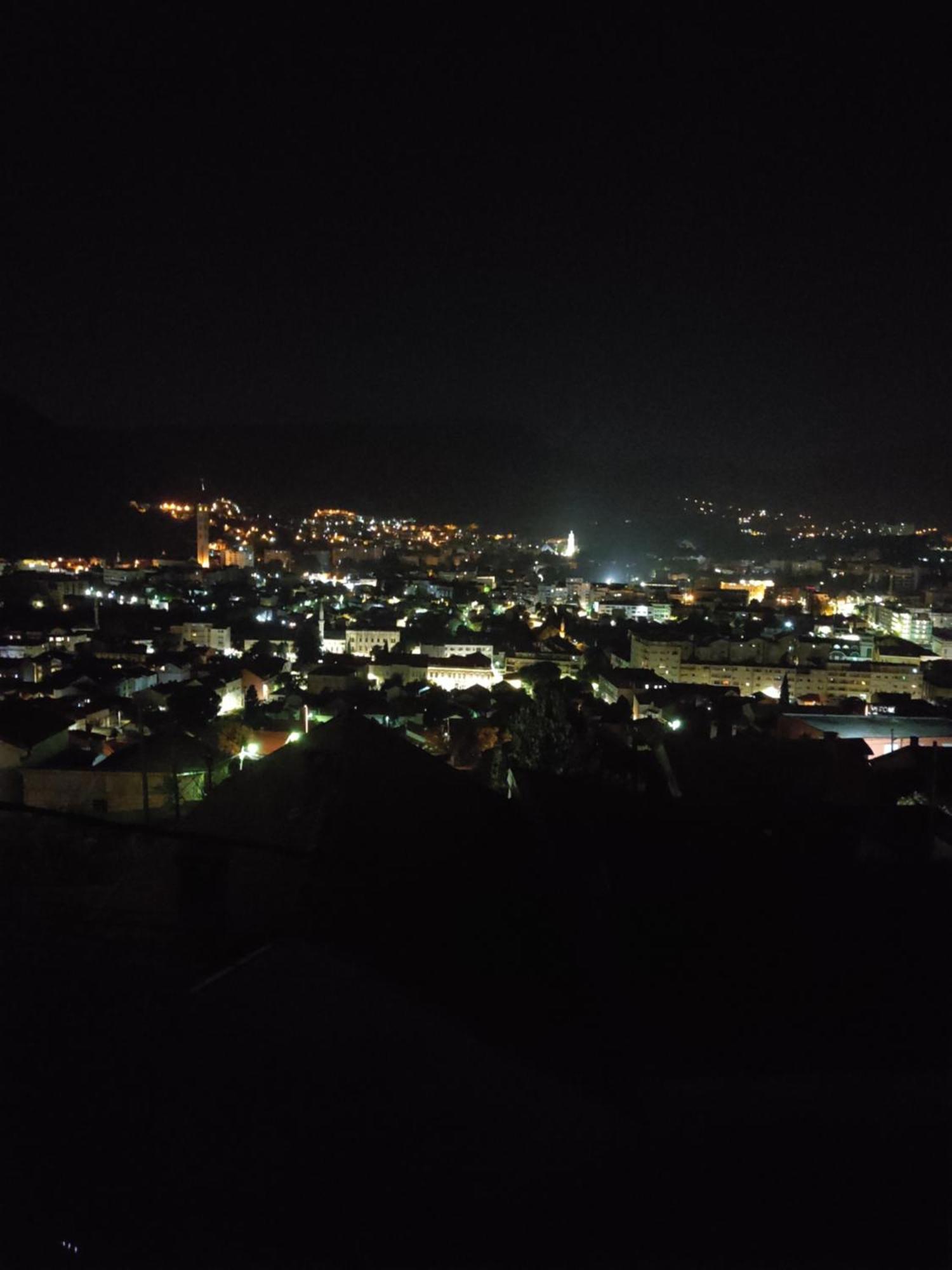 View Of The City - Studio Apartment Mostar Exterior photo